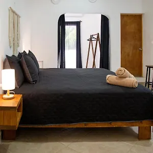 Sonido Del Mar Boutique & Yoga Loft Apartment